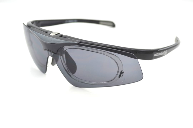 Bild von Insight One - Die Triple xXx Sportbrille mit Korrektionsadapter, schwarz/grau